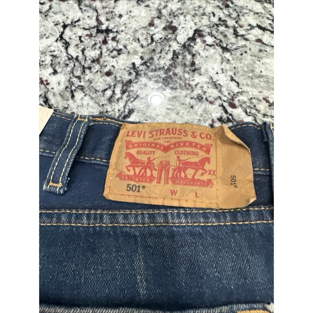 New Levi's 501 Original Button Fly Straight Jeans 46x32 Mens Grunge Look Stretch